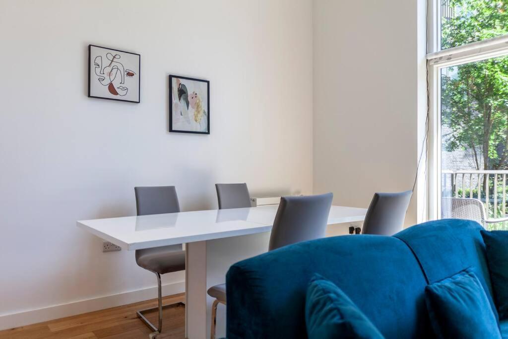 Apartament Stunning New 3 Bdr Duplex Wbalcony, East Londyn Zewnętrze zdjęcie