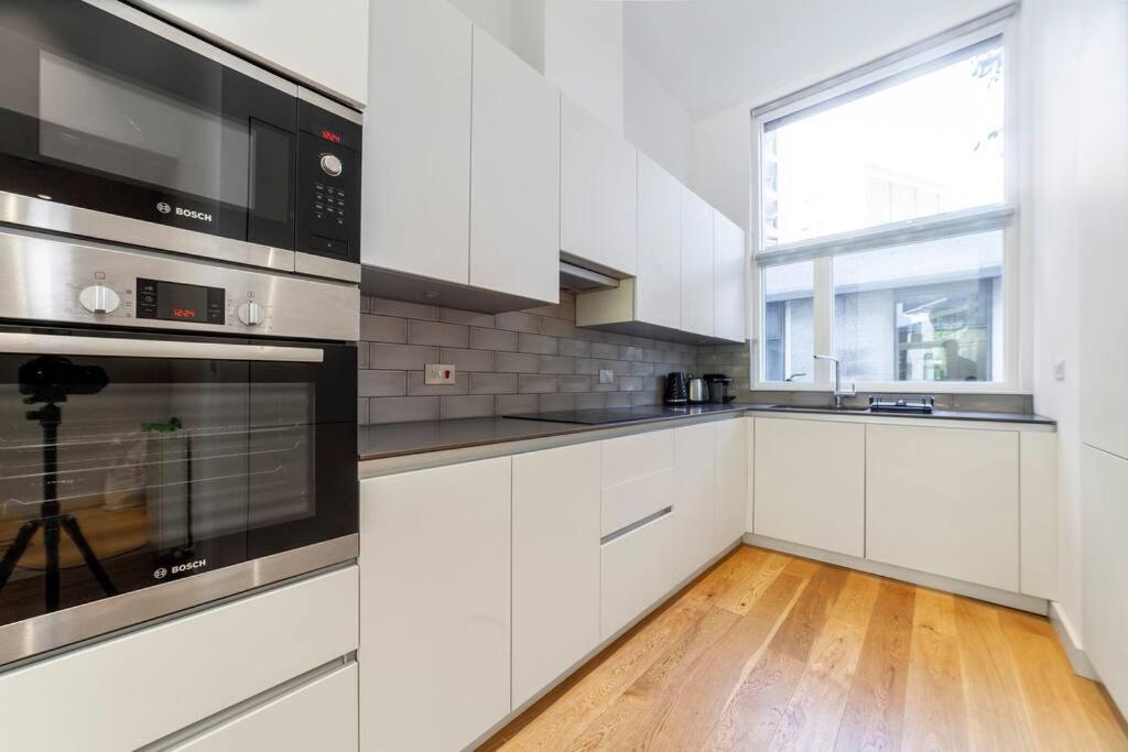Apartament Stunning New 3 Bdr Duplex Wbalcony, East Londyn Zewnętrze zdjęcie