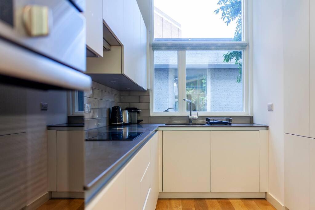 Apartament Stunning New 3 Bdr Duplex Wbalcony, East Londyn Zewnętrze zdjęcie